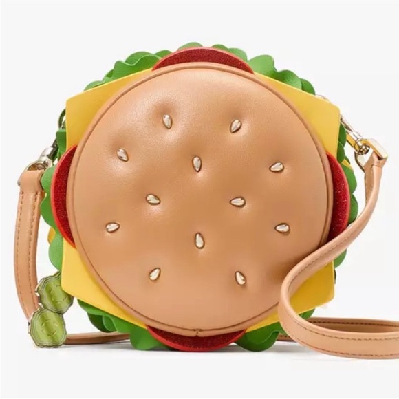 kate spade Handbags - NWT Kate Spade ♠️ Hamburger Purse 🍔
